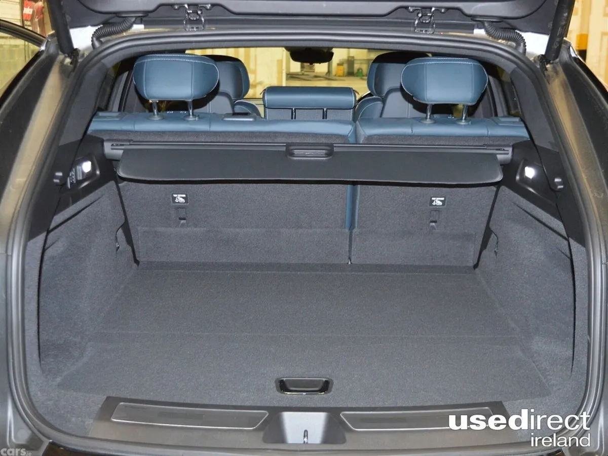 Cadillac Lyriq Hatchback, Electric, 2026, Silver