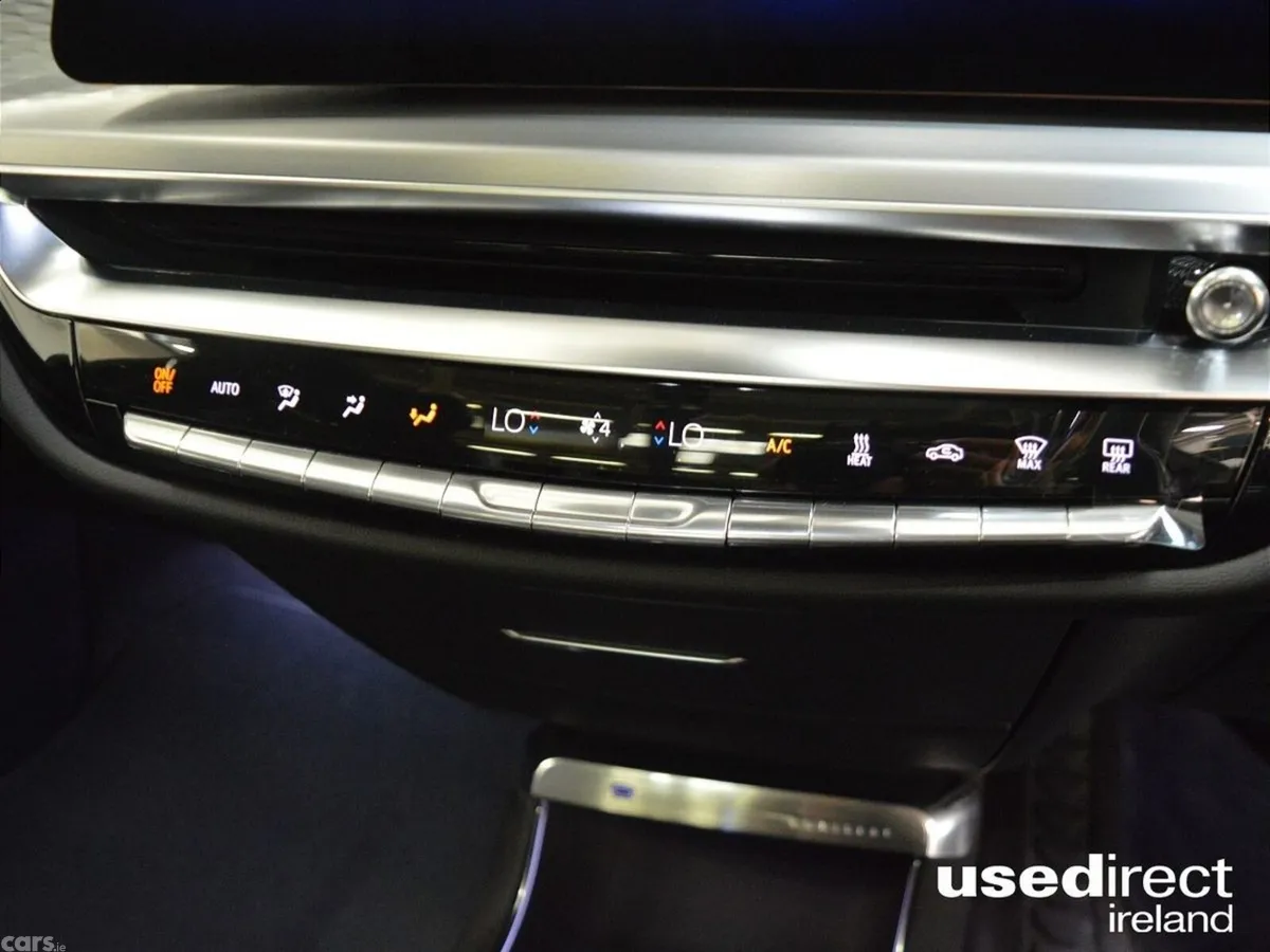 Cadillac Lyriq Hatchback, Electric, 2026, Silver