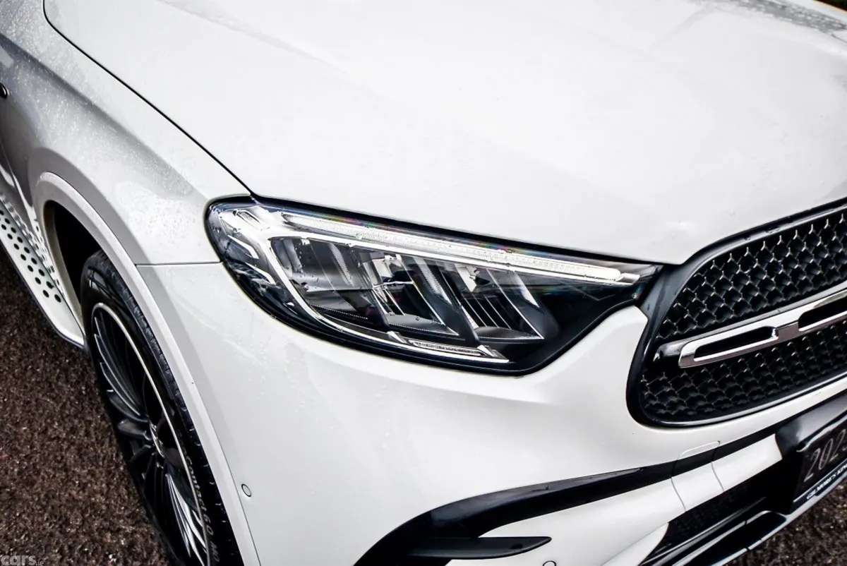 Mercedes-Benz GLC SUV, Diesel Plug-in Hybrid, 2025, White