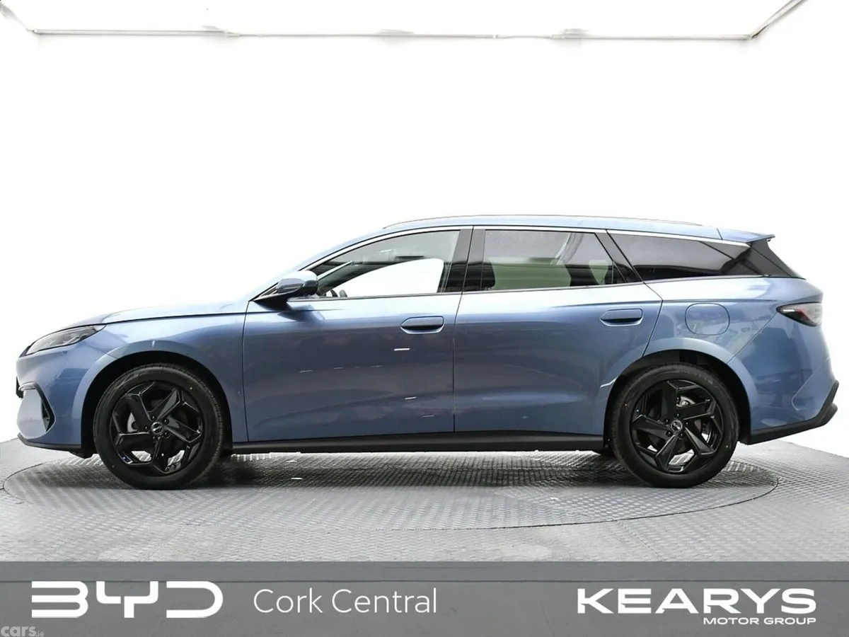 BYD Seal 6 Estate, Petrol Plug-in Hybrid, 2027, Blue