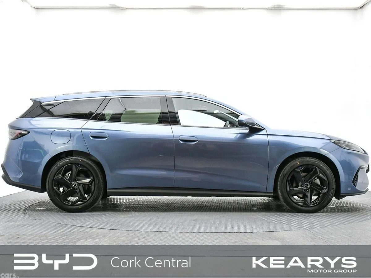 BYD Seal 6 Estate, Petrol Plug-in Hybrid, 2027, Blue