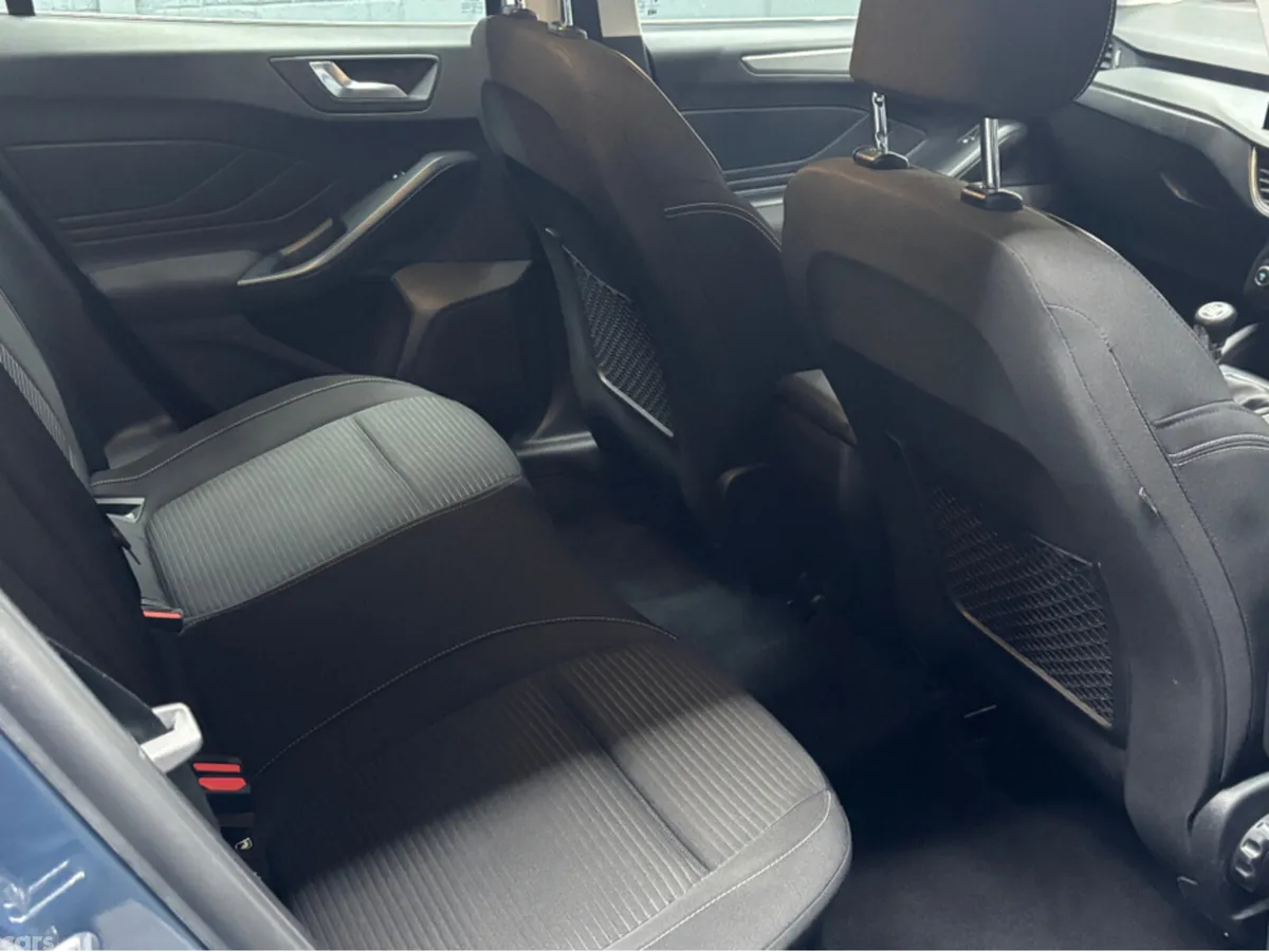 Ford Focus Estate, Petrol, 2023, Blue
