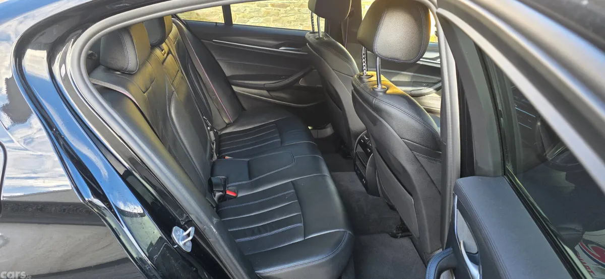 BMW 5-Series Saloon, Petrol Plug-in Hybrid, 2022, Black