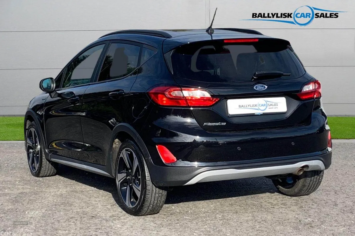 Ford Fiesta Hatchback, Petrol, 2023, Black