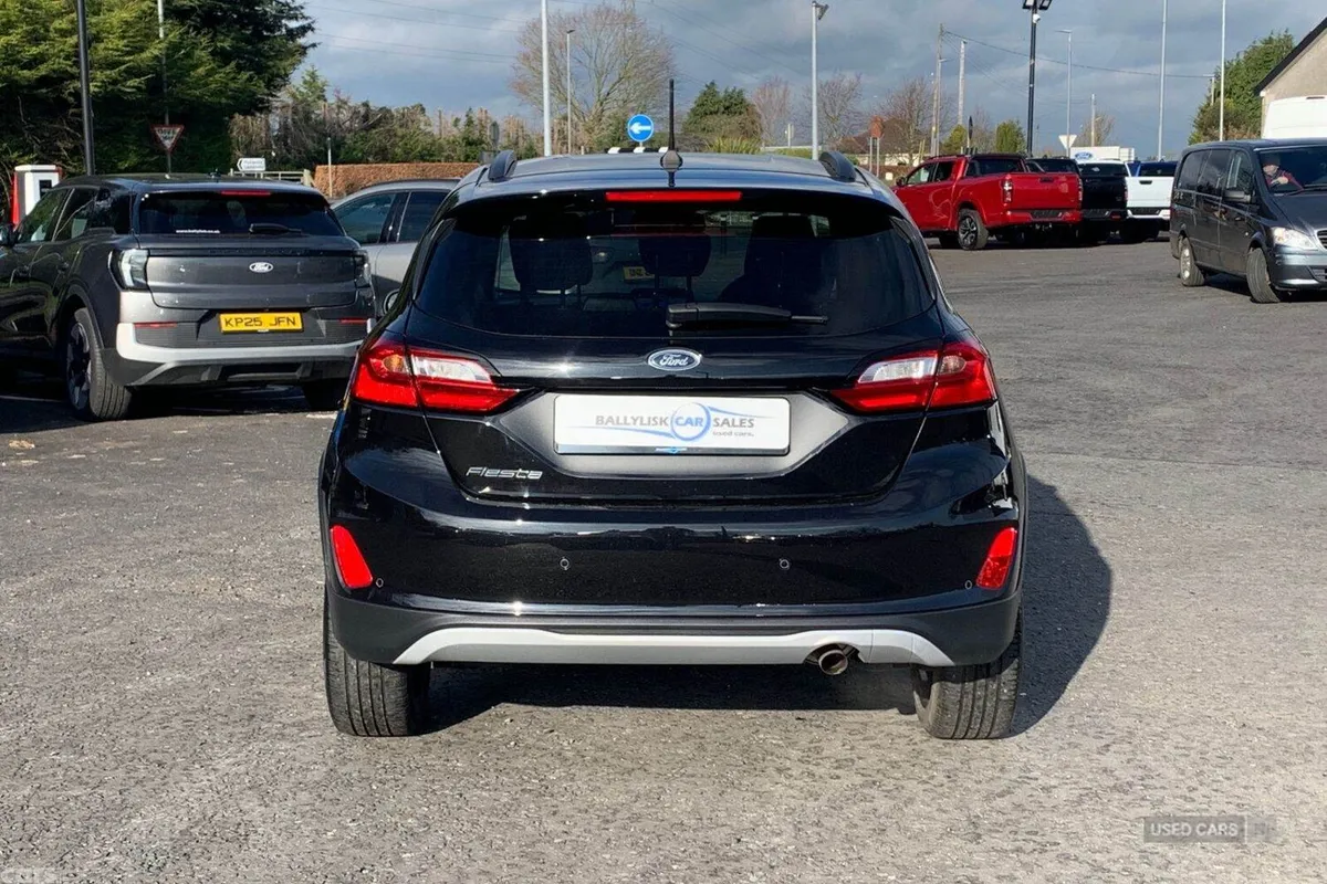 Ford Fiesta Hatchback, Petrol, 2023, Black
