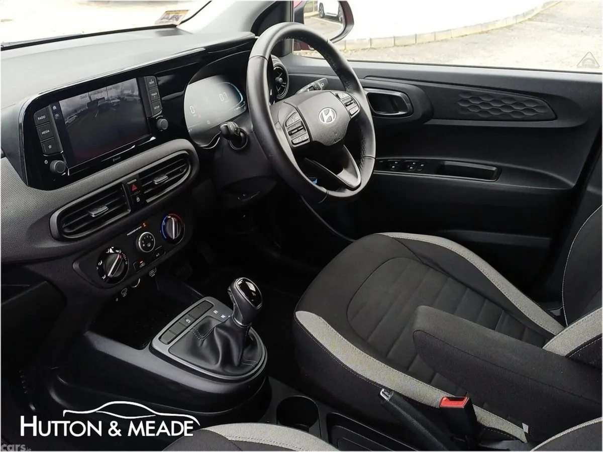 Hyundai i10 Hatchback, Petrol, 2024, Red