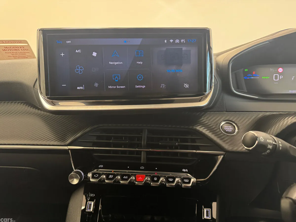 Peugeot 2008 MPV, Electric, 2025, Red