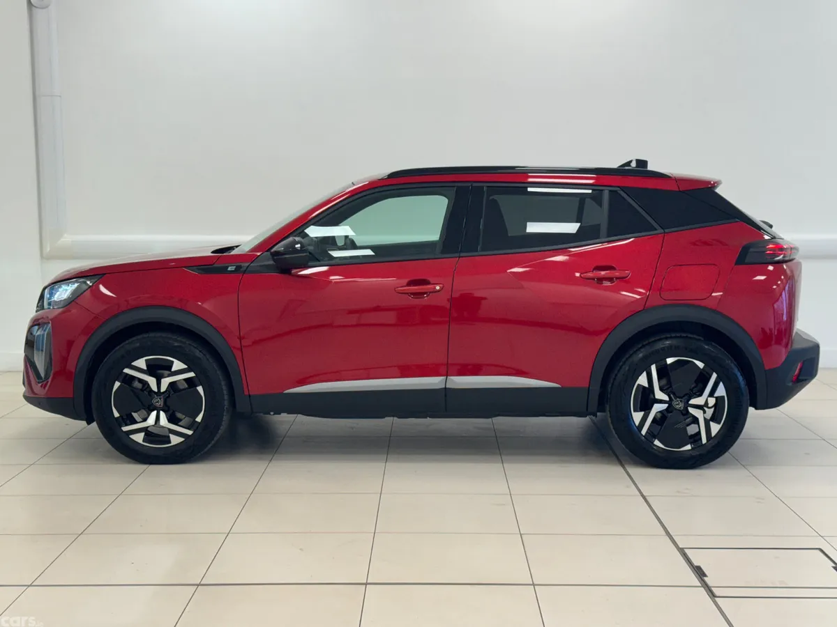 Peugeot 2008 MPV, Electric, 2025, Red