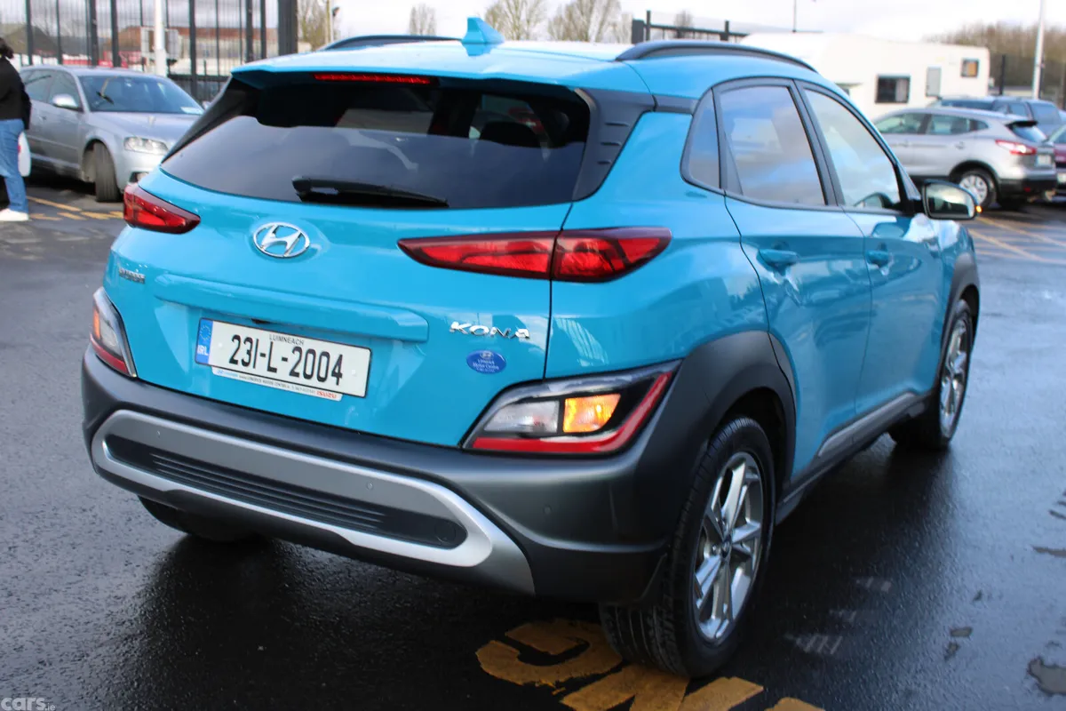 Hyundai KONA MPV, Petrol, 2023, Blue