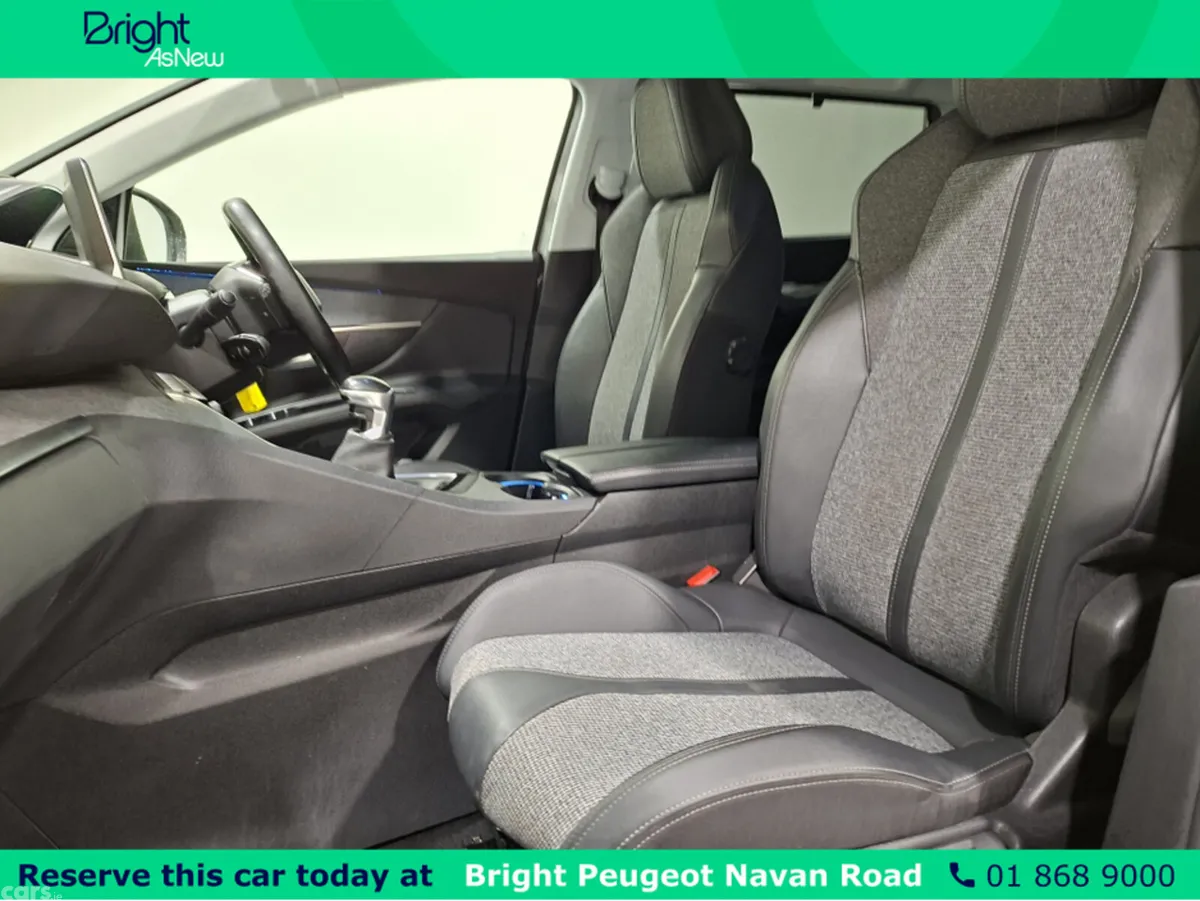 Peugeot 5008 MPV, Diesel, 2020, Grey