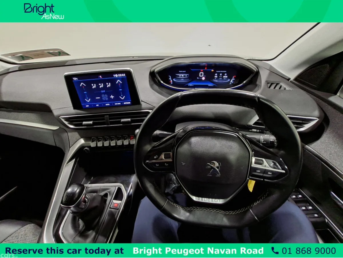 Peugeot 5008 MPV, Diesel, 2020, Grey