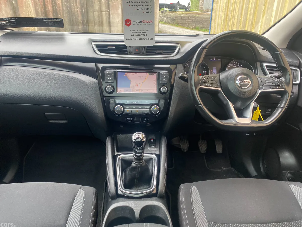 Nissan Qashqai MPV, Diesel, 2019, Grey
