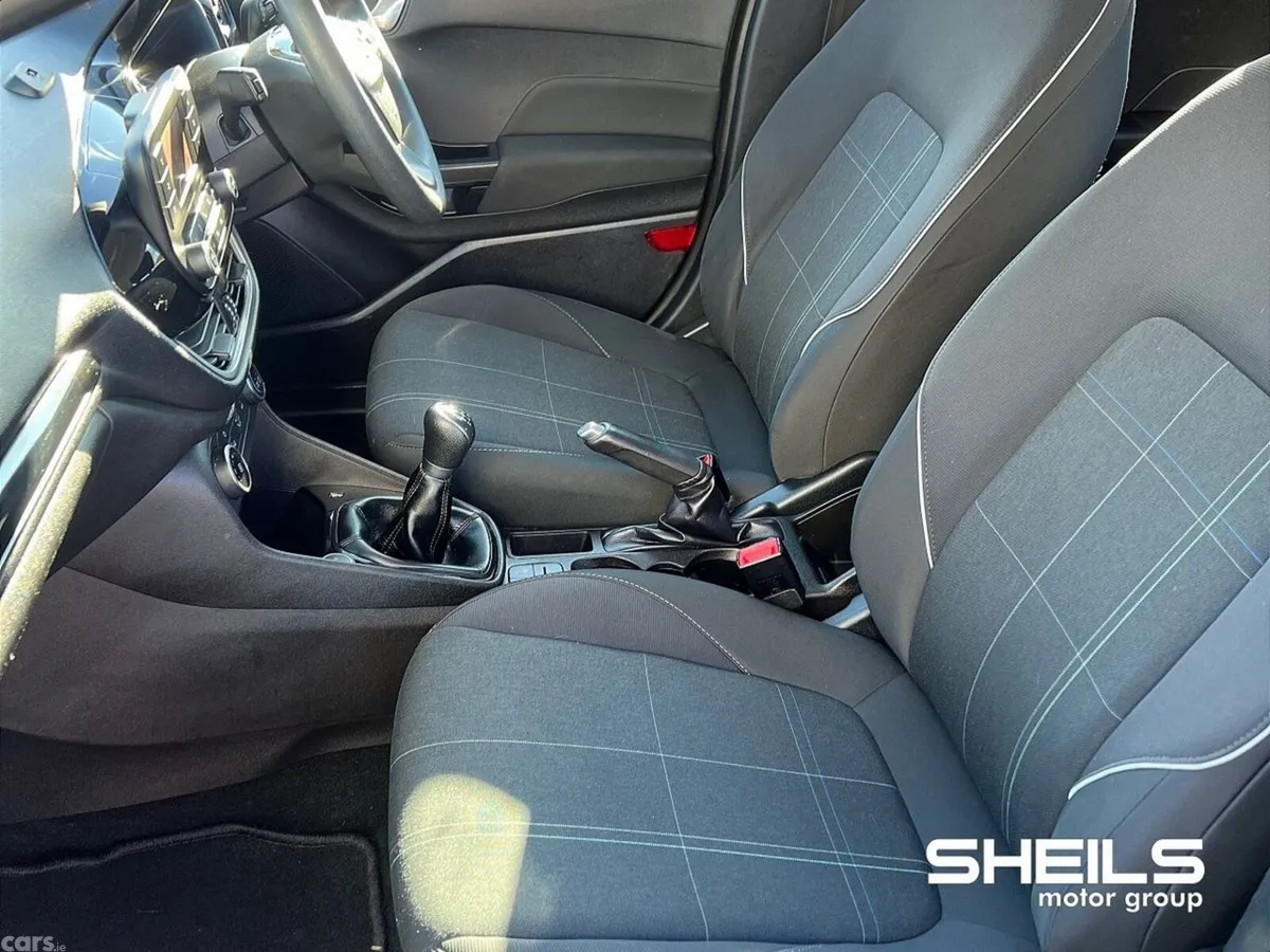 Ford Fiesta Hatchback, Petrol, 2018, Grey