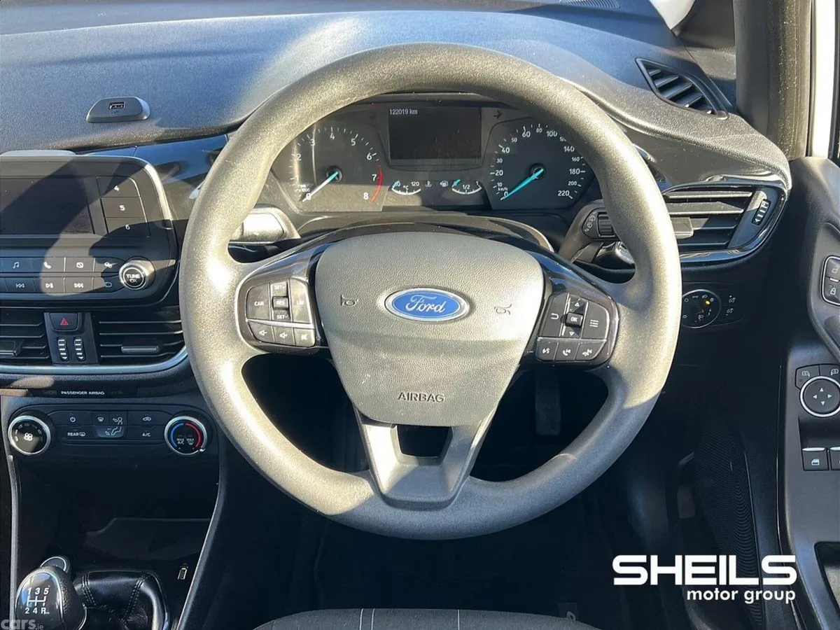 Ford Fiesta Hatchback, Petrol, 2018, Grey