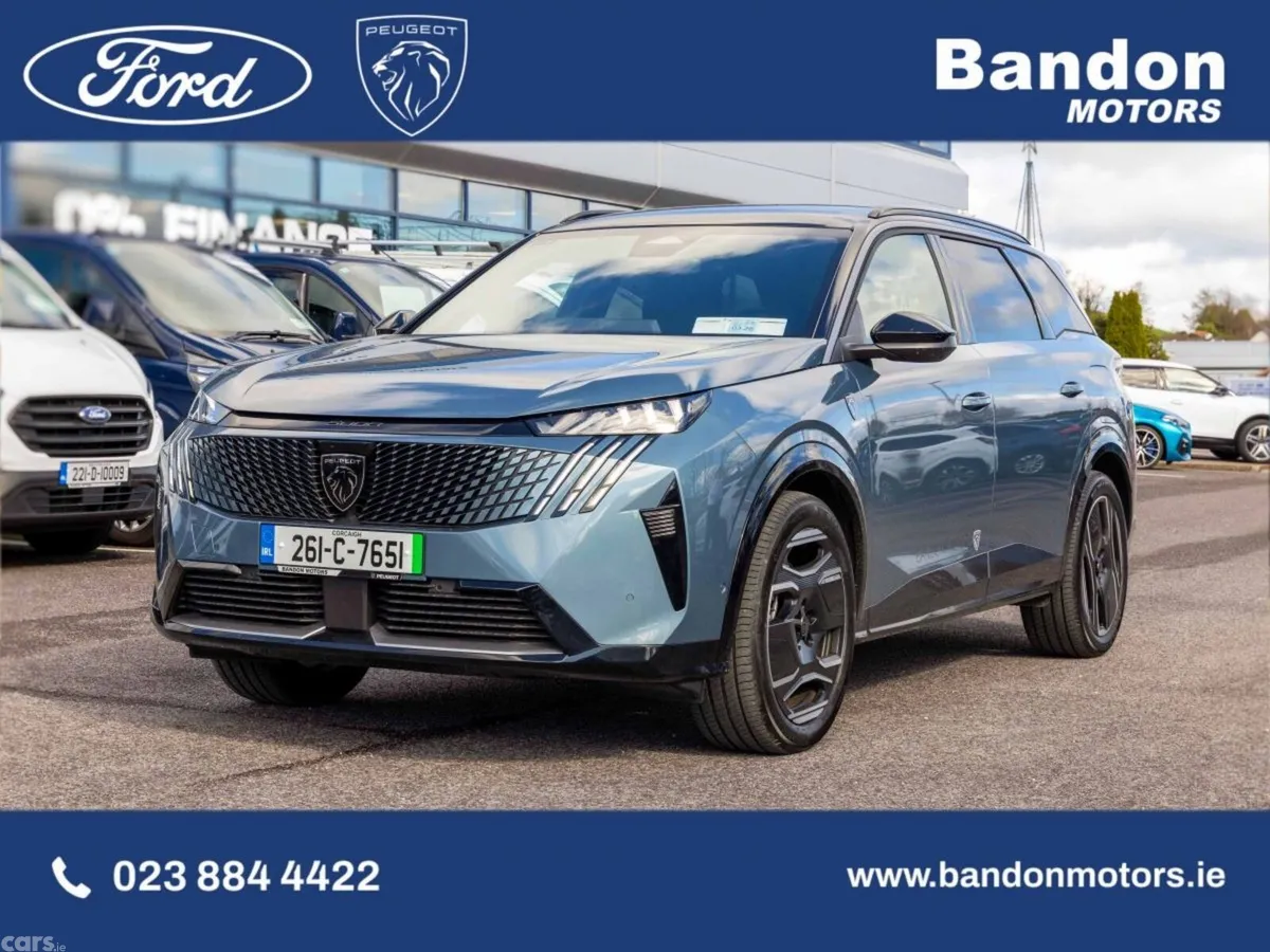 Peugeot 5008 MPV, Electric, 2026, Blue