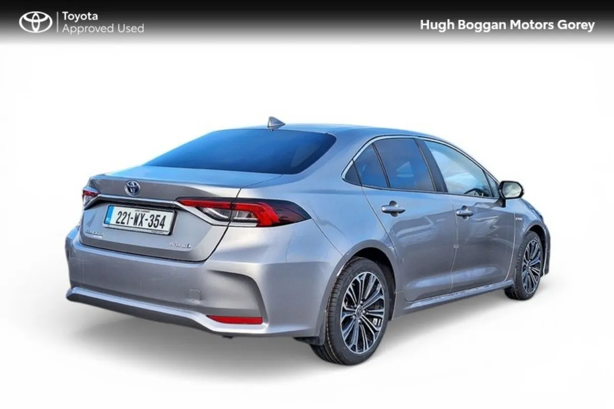 Toyota Corolla Saloon, Petrol Hybrid, 2022, Grey