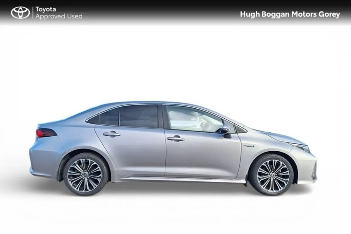 Toyota Corolla Saloon, Petrol Hybrid, 2022, Grey