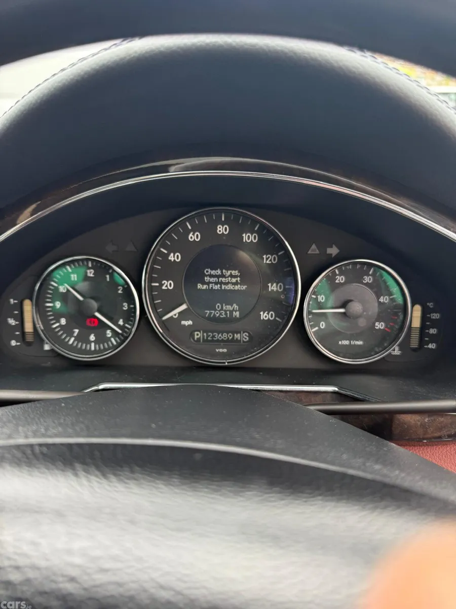 Mercedes-Benz 320 Coupe, Diesel, 2006, Silver