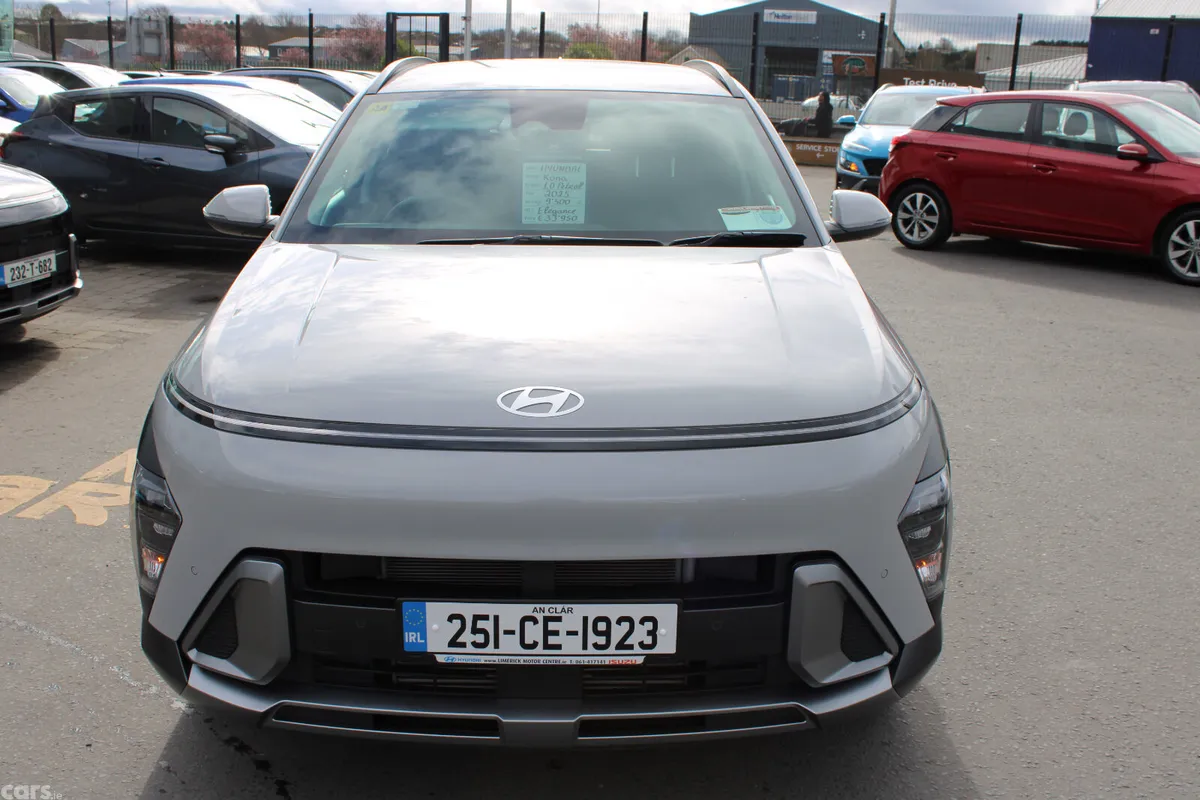 Hyundai KONA MPV, Petrol, 2025, Grey