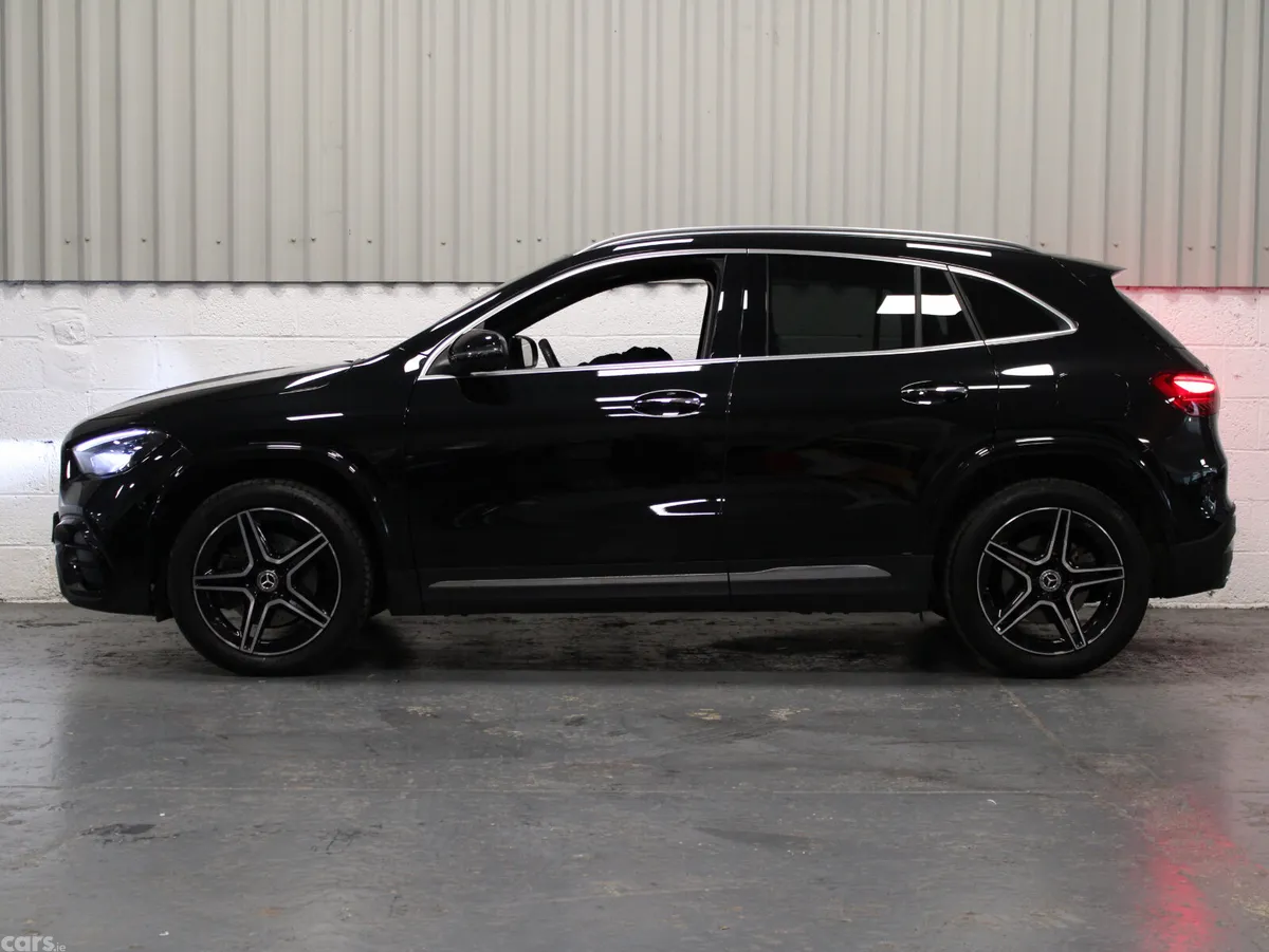 Mercedes-Benz GLA SUV, Petrol Hybrid, 2024, Black
