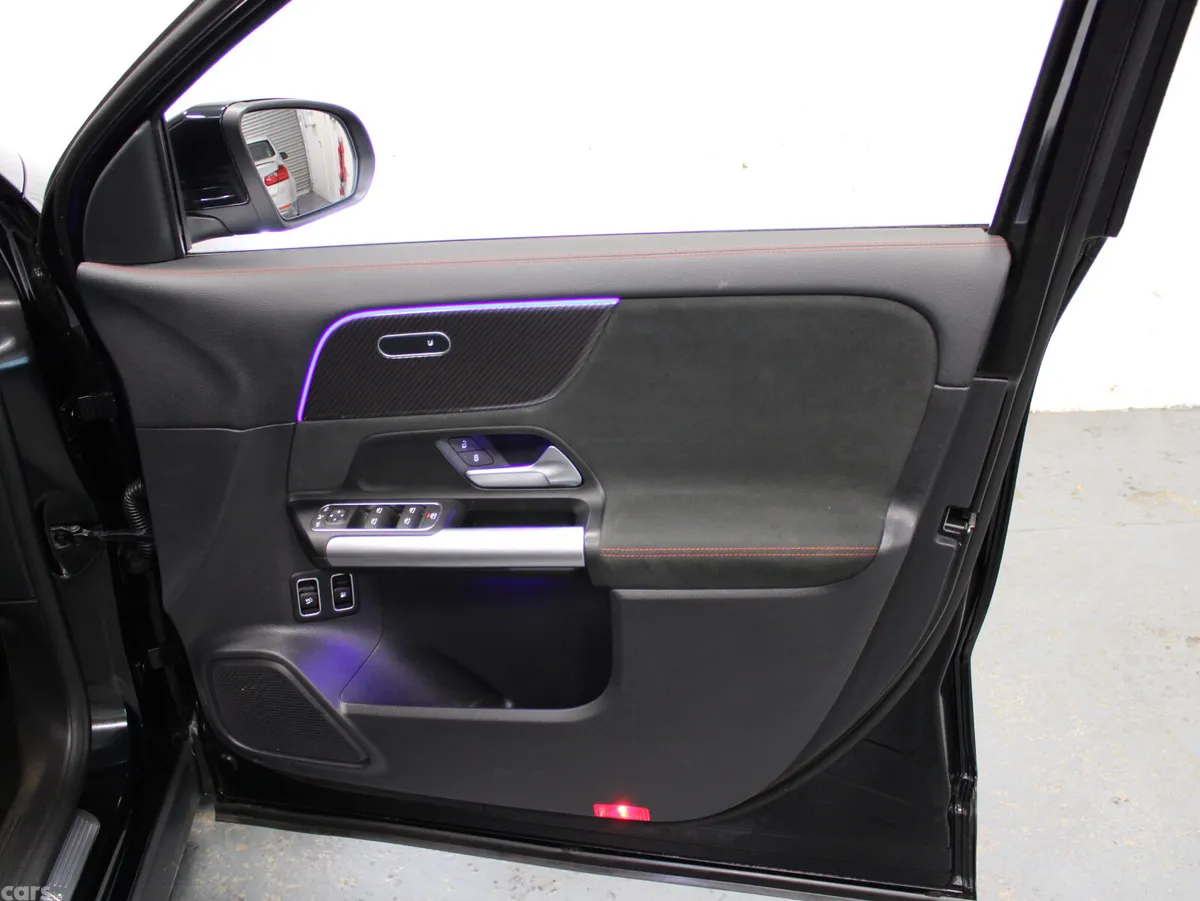 Mercedes-Benz GLA SUV, Petrol Hybrid, 2024, Black