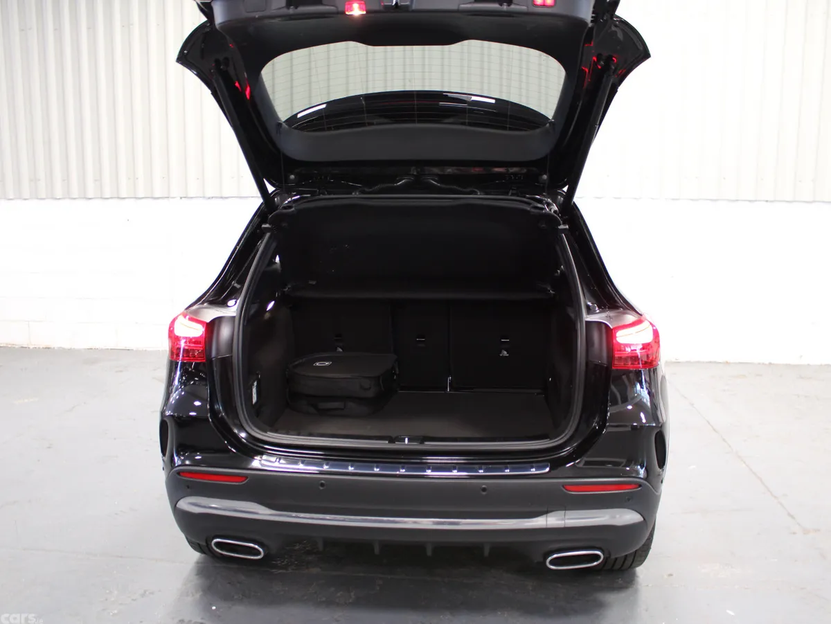 Mercedes-Benz GLA SUV, Petrol Hybrid, 2024, Black