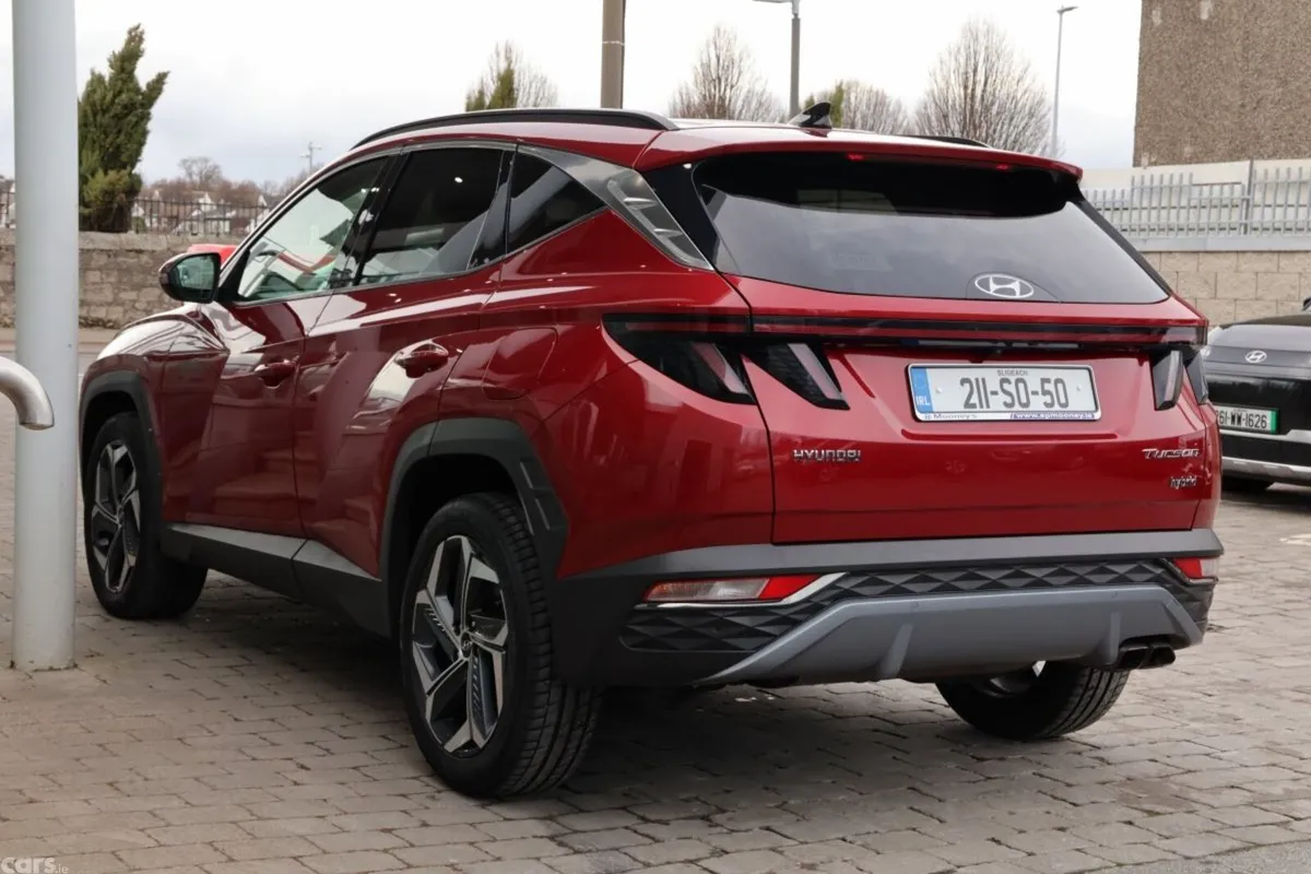 Hyundai Tucson SUV, Petrol Hybrid, 2021, Red