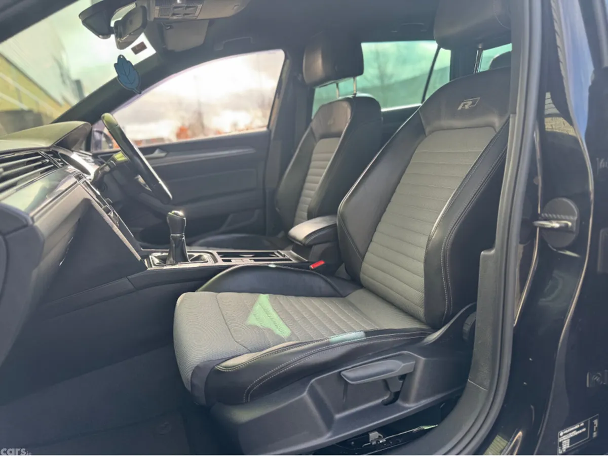 Volkswagen Passat Estate, Diesel, 2015, Black