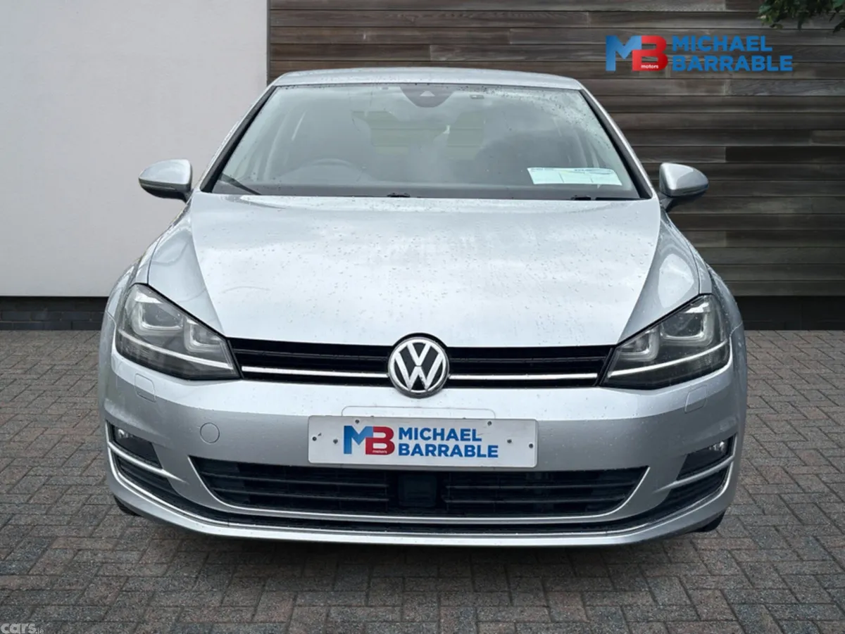 Volkswagen Golf Hatchback, Petrol, 2016, Silver