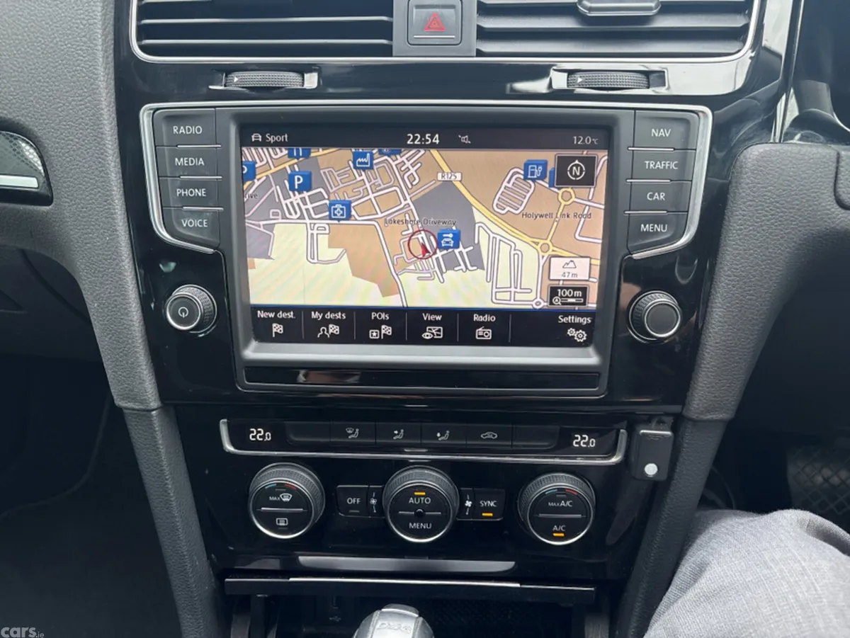 Volkswagen Golf Hatchback, Petrol, 2016, Silver