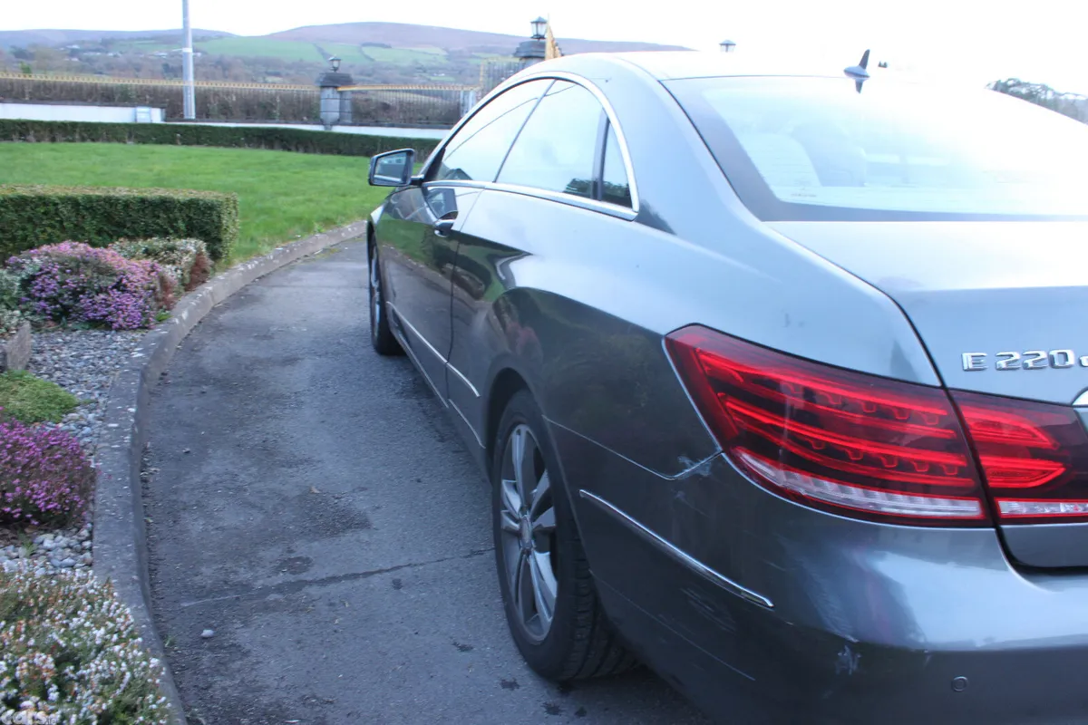 Mercedes-Benz E-Class Coupe, Diesel, 2016, Grey