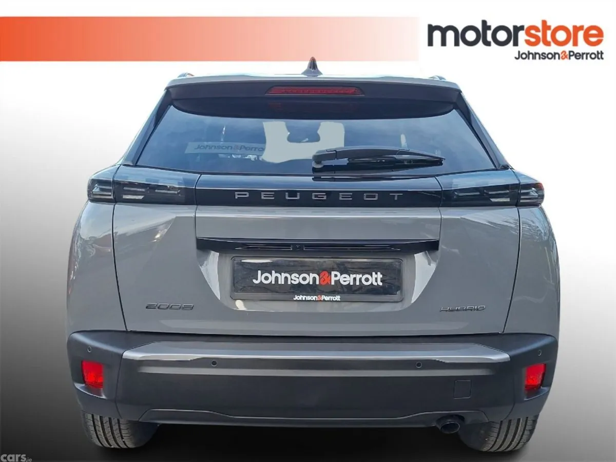 Peugeot 2008 MPV, Petrol, 2026, Grey