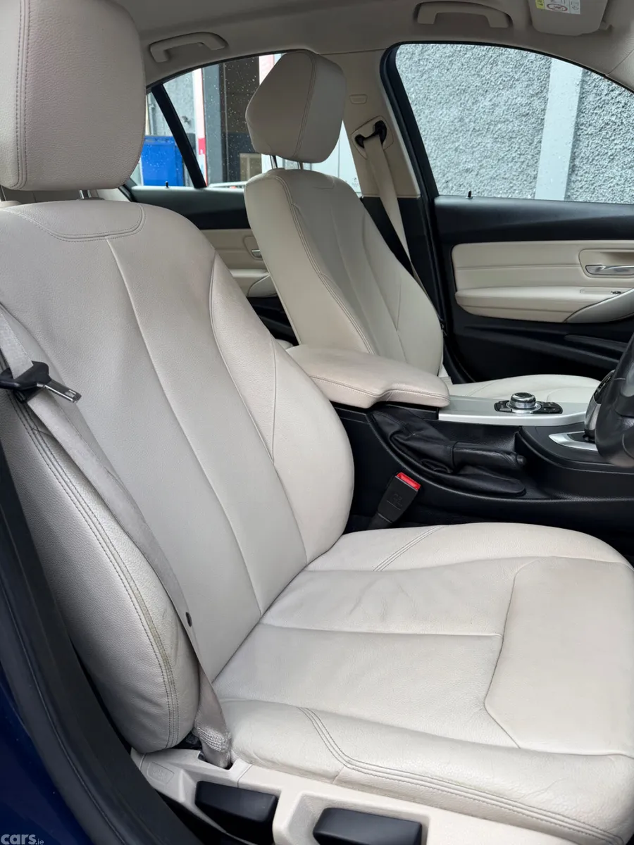 BMW 3-Series Saloon, Diesel, 2016, Blue