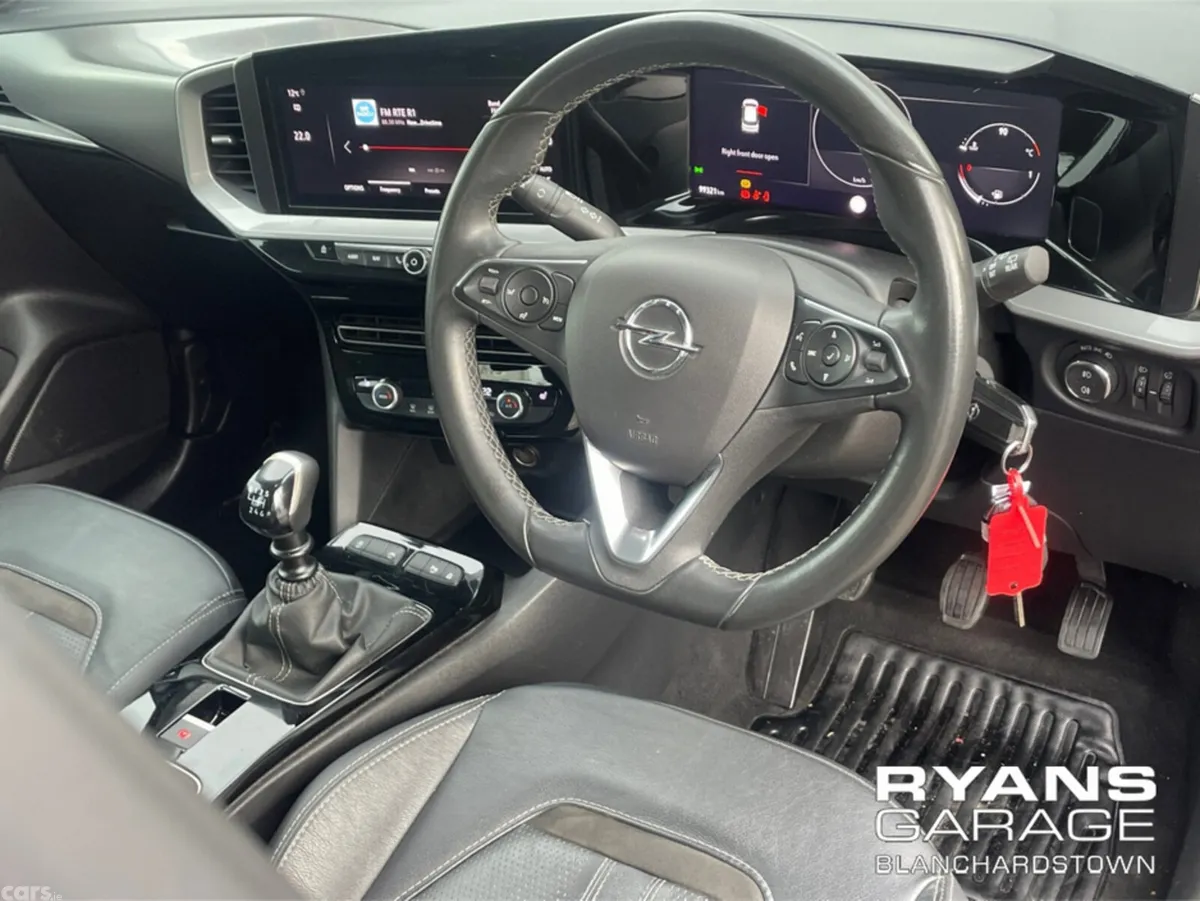 Opel Mokka MPV, Petrol, 2023, Red