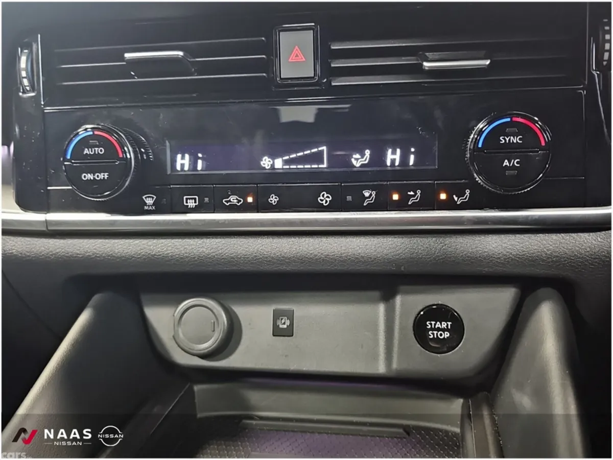Nissan Qashqai MPV, Petrol Hybrid, 2025, Grey