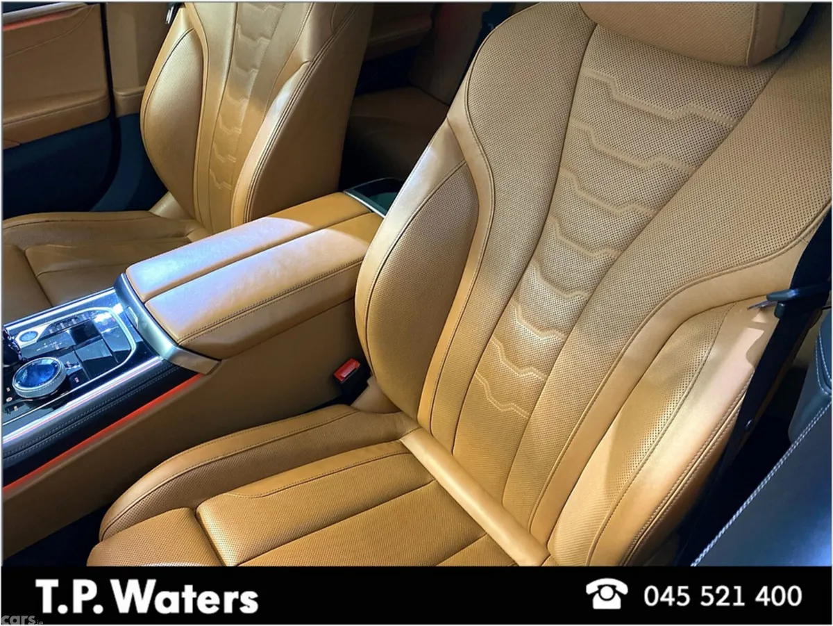 BMW 8-Series Saloon, Diesel, 2020, Blue