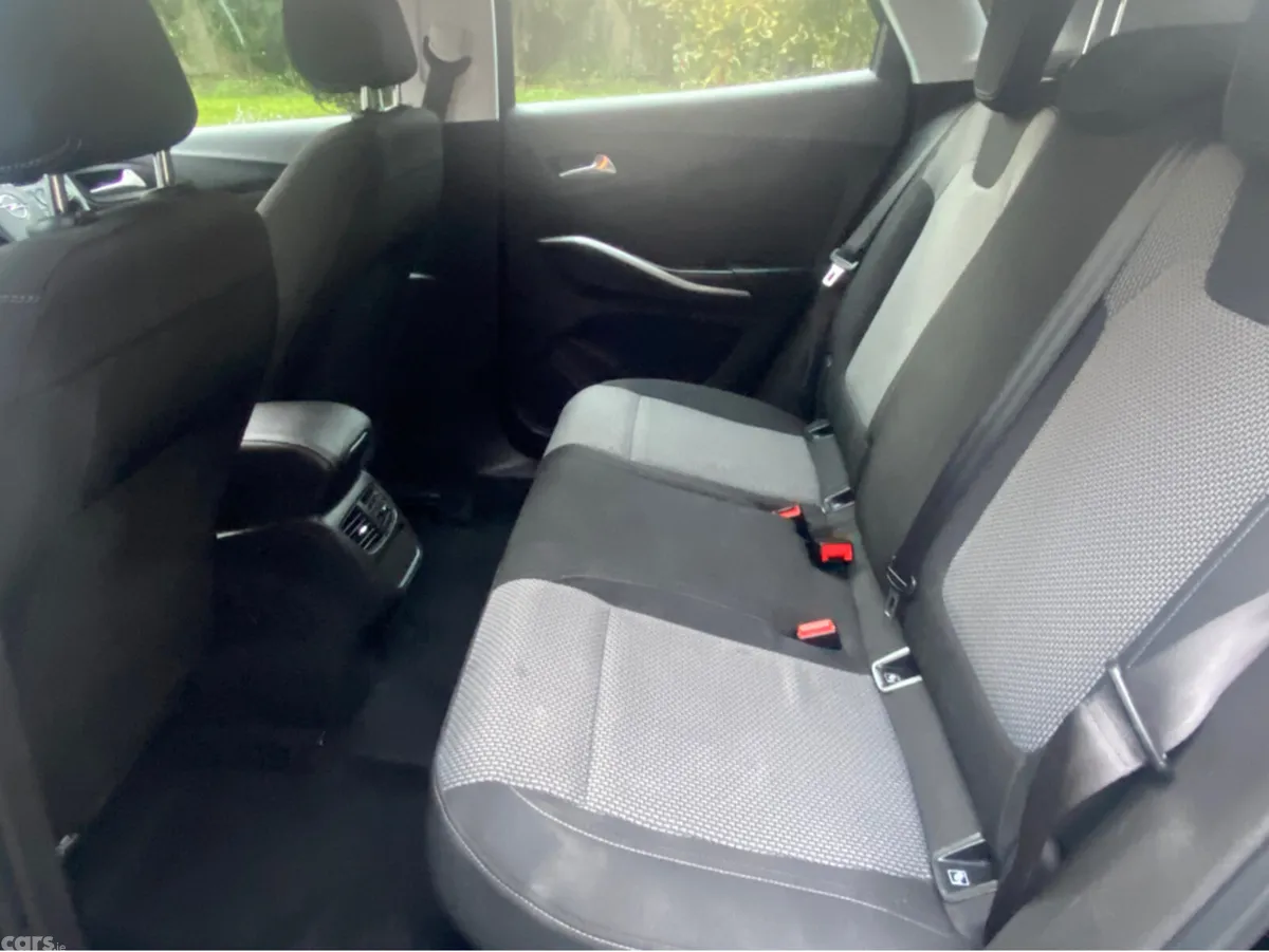 Opel Grandland X MPV, Diesel, 2021, Black