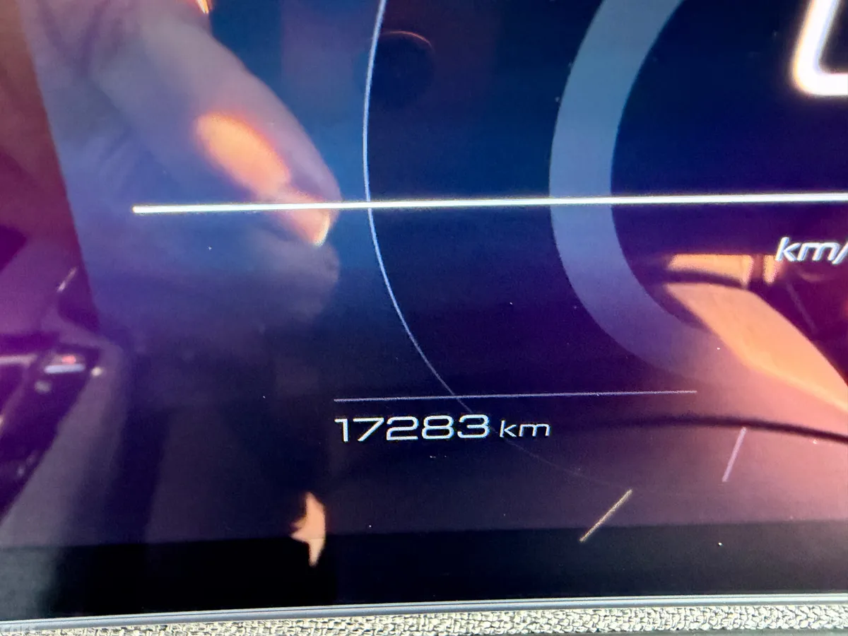 Peugeot 5008 MPV, Petrol, 2025, Blue