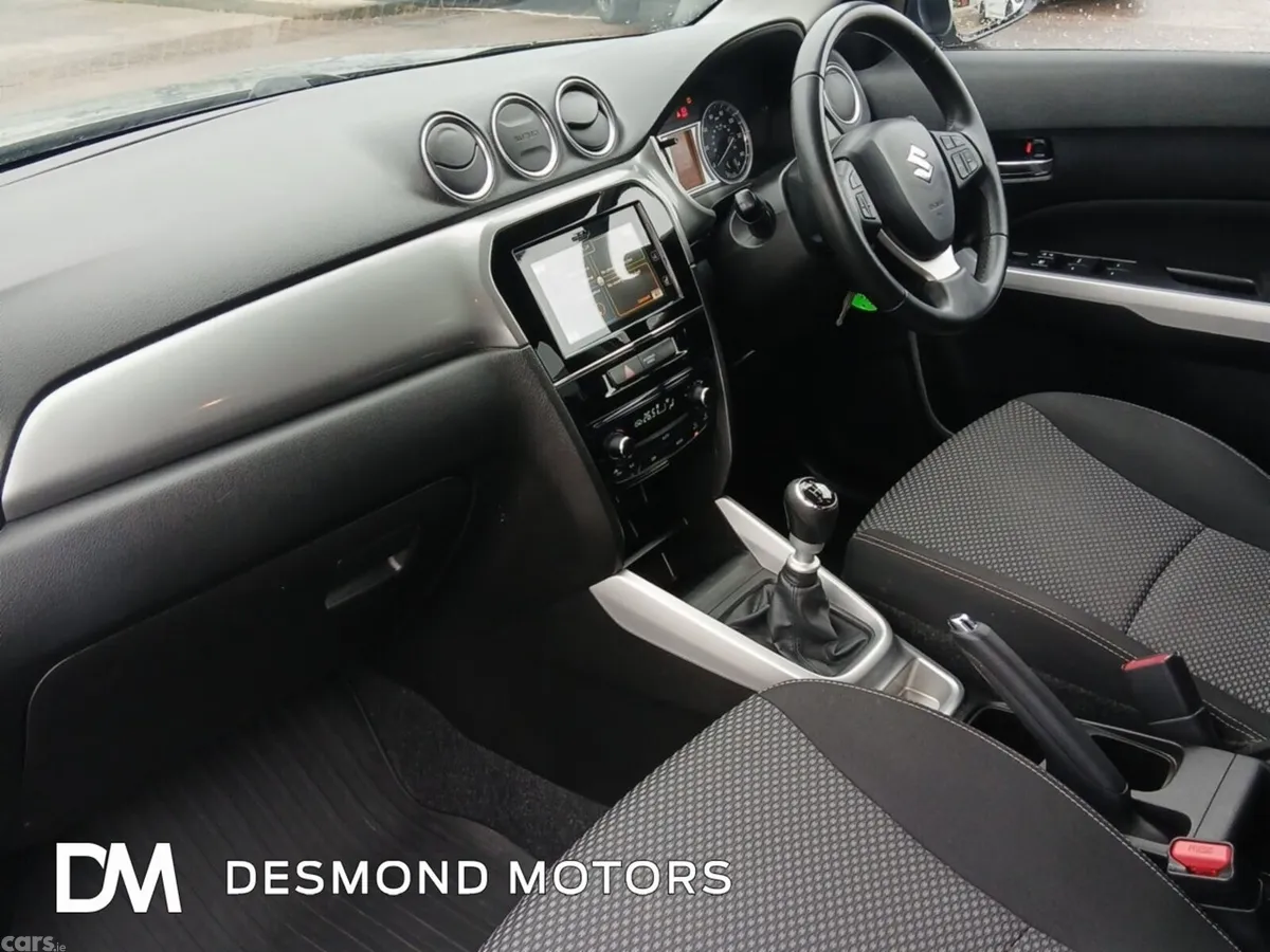 Suzuki Vitara SUV, Diesel, 2016, Grey