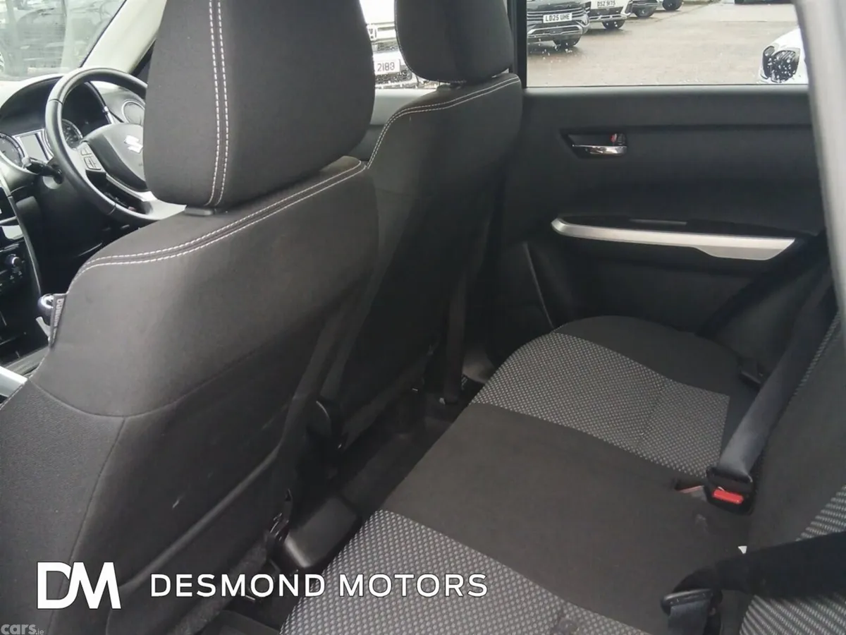 Suzuki Vitara SUV, Diesel, 2016, Grey