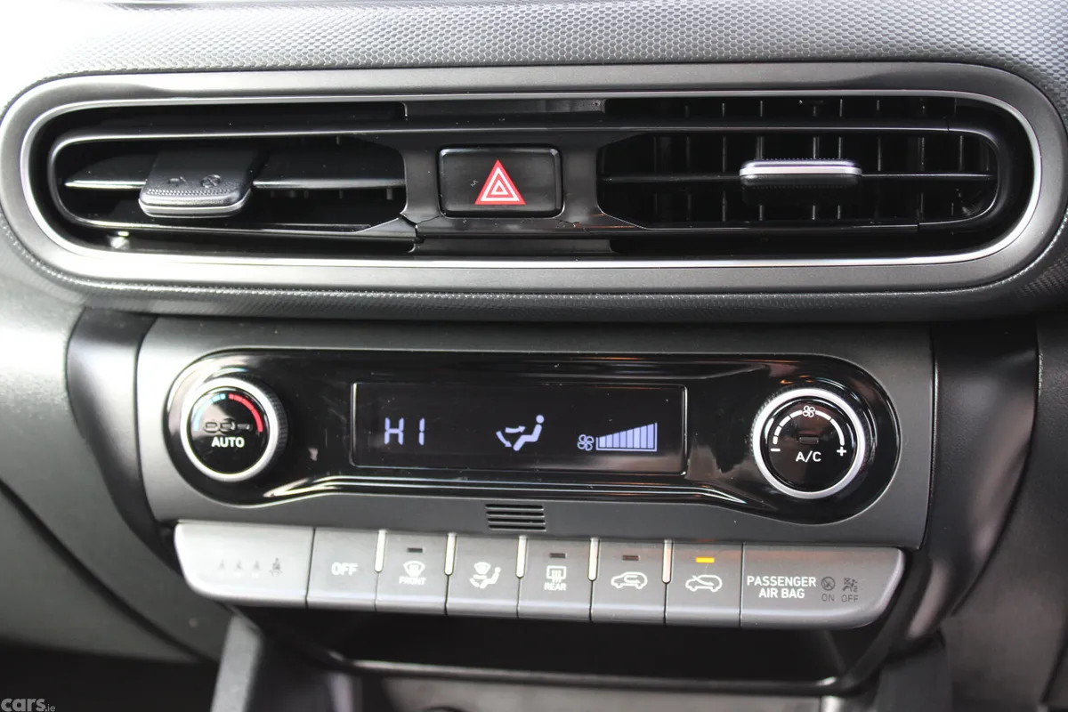 Hyundai KONA MPV, Diesel, 2021, Grey