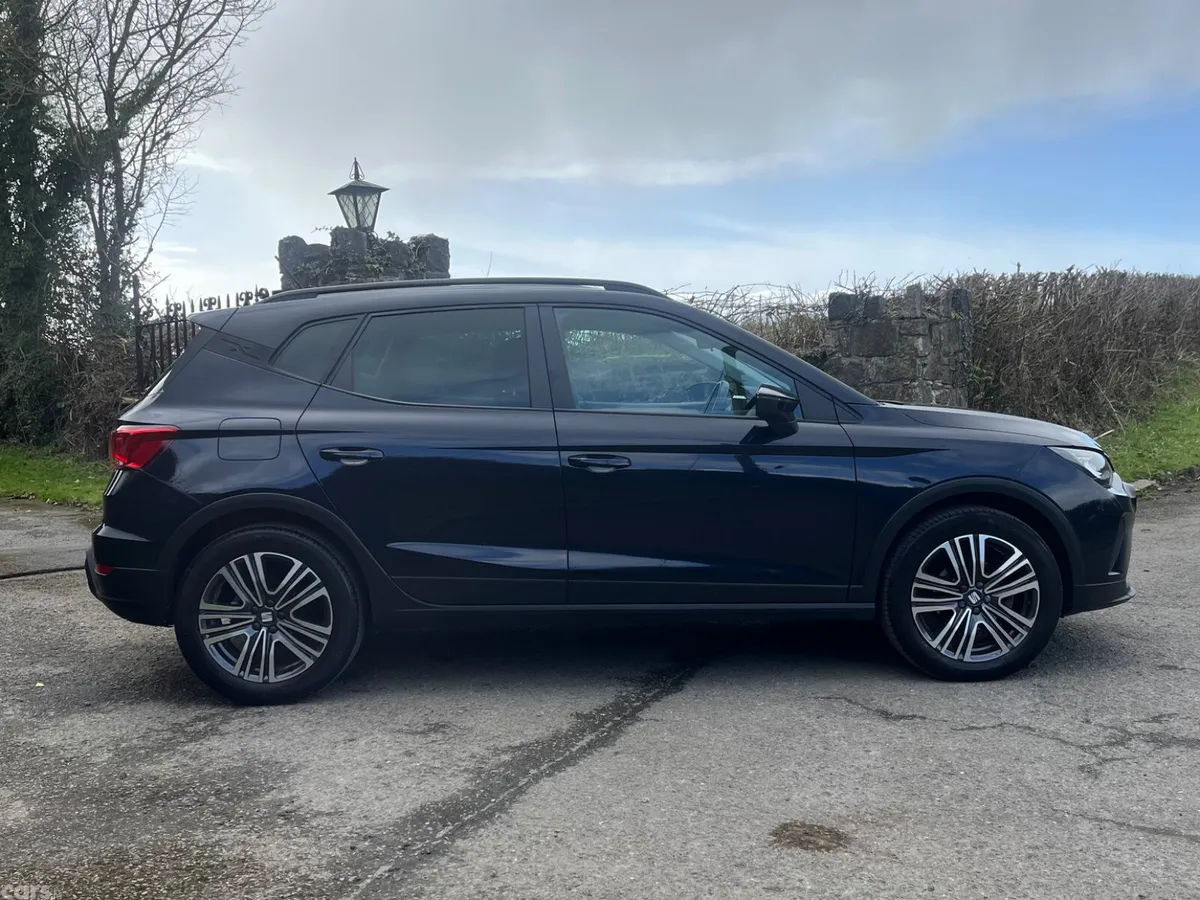 SEAT Arona SUV, Petrol, 2022, Blue