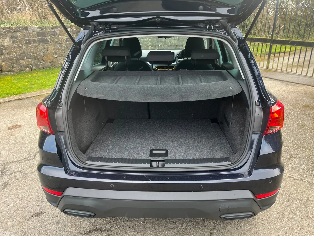 SEAT Arona SUV, Petrol, 2022, Blue