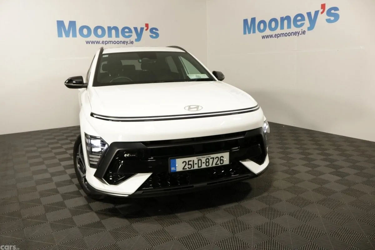Hyundai KONA MPV, Petrol, 2025, White