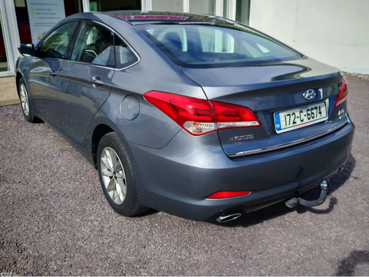 Hyundai i40 Saloon, Diesel, 2017, Silver