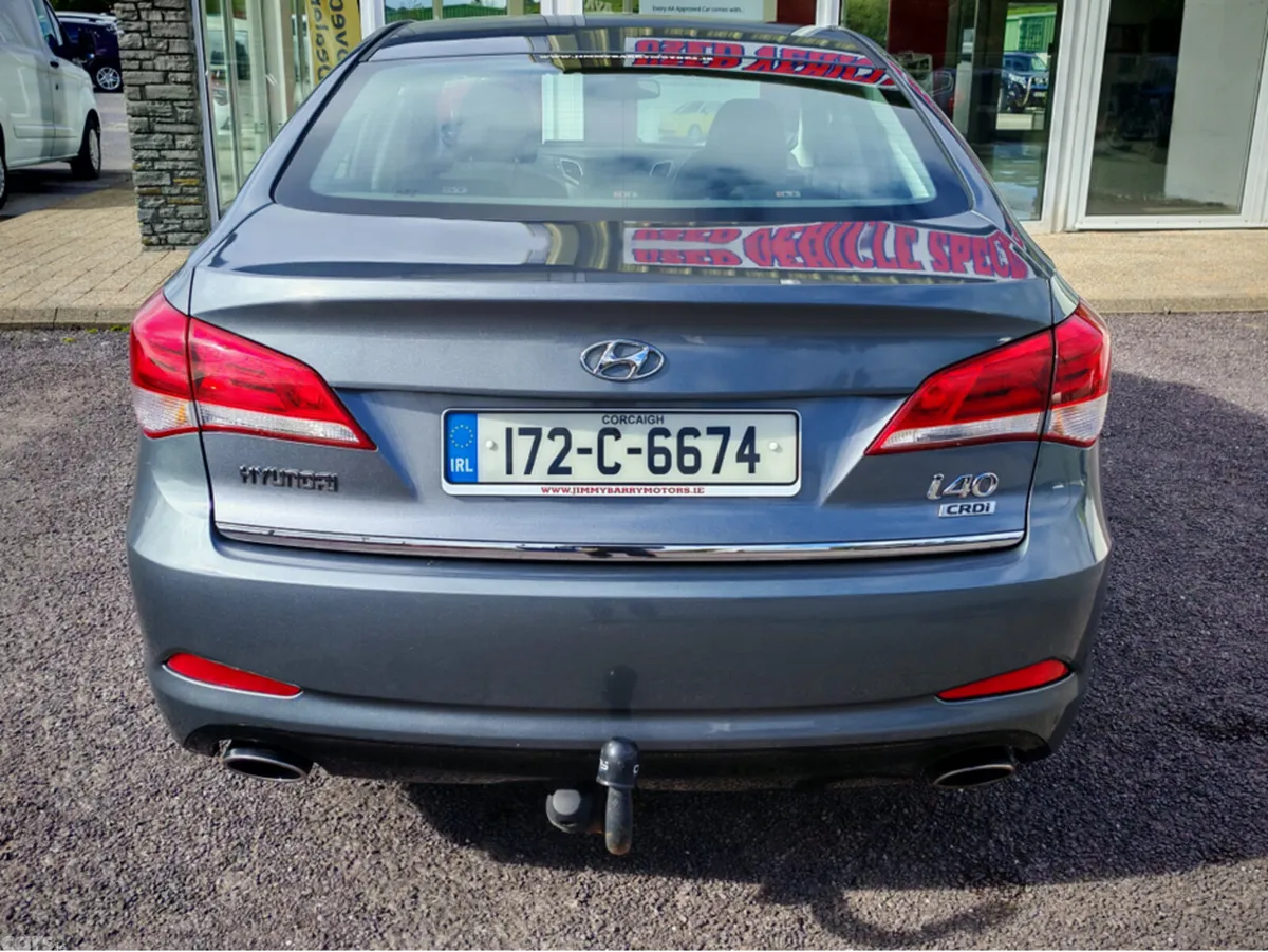 Hyundai i40 Saloon, Diesel, 2017, Silver