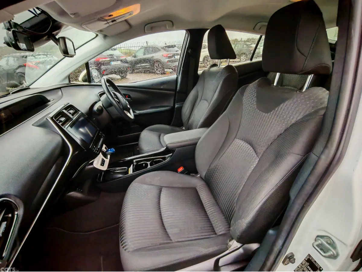 Toyota Prius Hatchback, Petrol Plug-in Hybrid, 2018, White