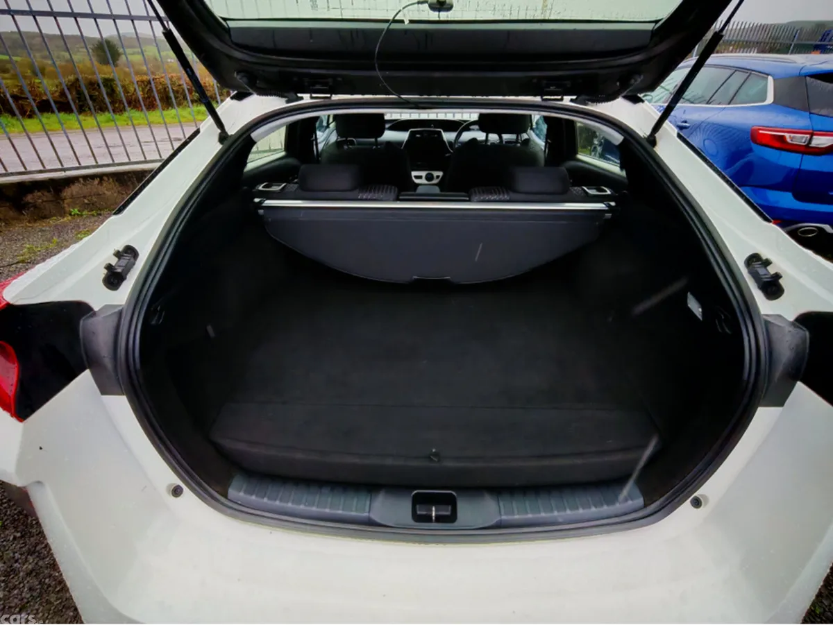 Toyota Prius Hatchback, Petrol Plug-in Hybrid, 2018, White
