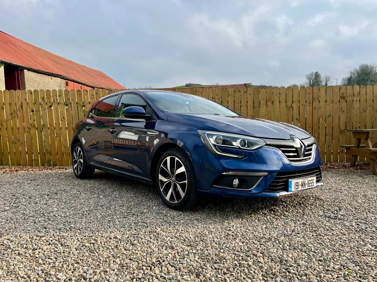 Renault Megane Hatchback, Diesel, 2019, Blue