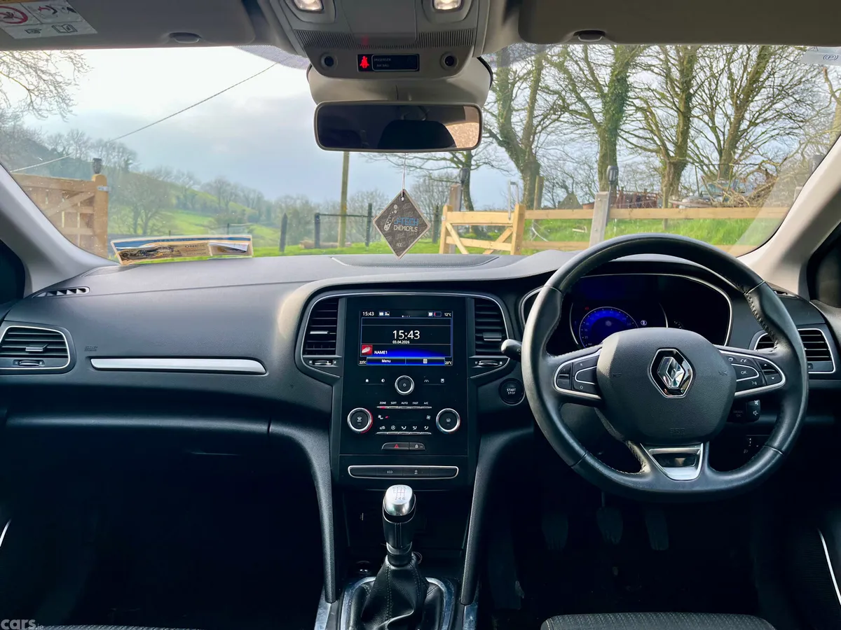 Renault Megane Hatchback, Diesel, 2019, Blue